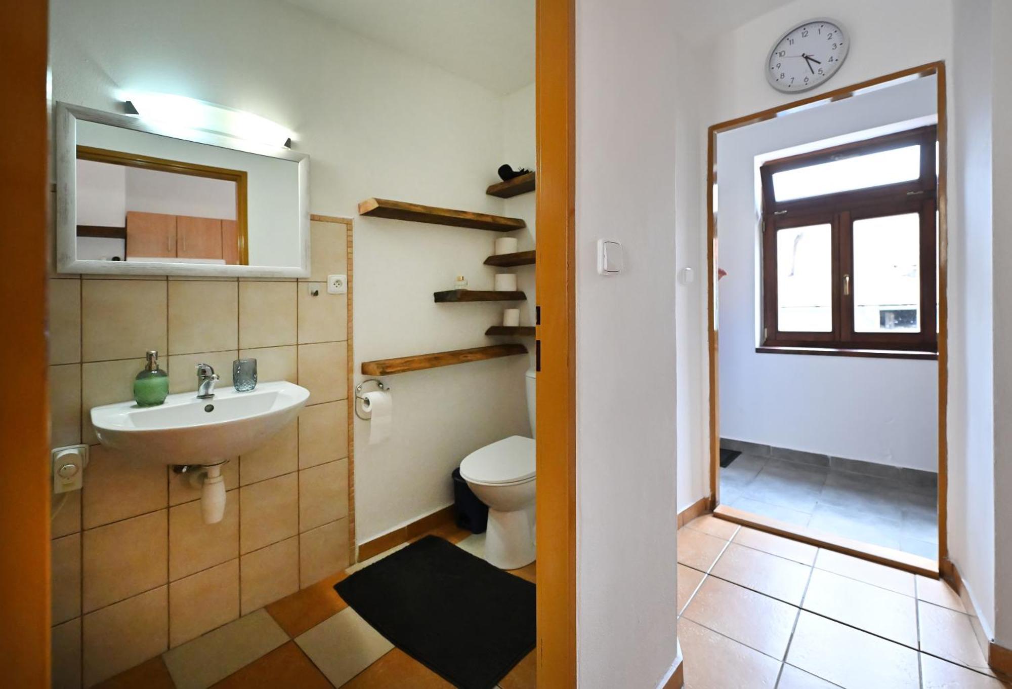 Apartman U Spinaru Trest Exterior photo